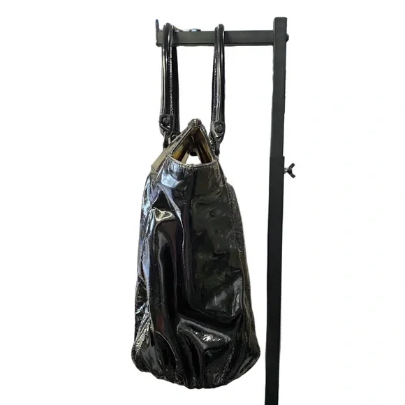 GUCCI Black Patent Leather Horsebit Tote Shoulder Bag - Recolored - Picture 8 of 17